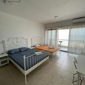 breeze-apartments.hotels-of-thessaloniki.com/